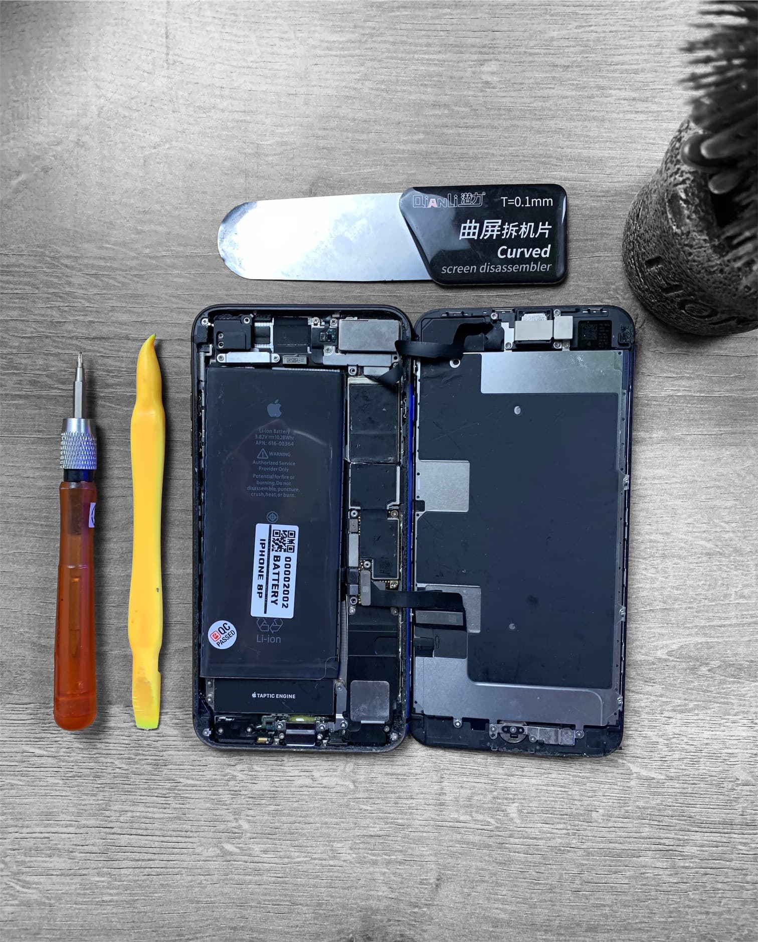 Ganti LCD iPhone