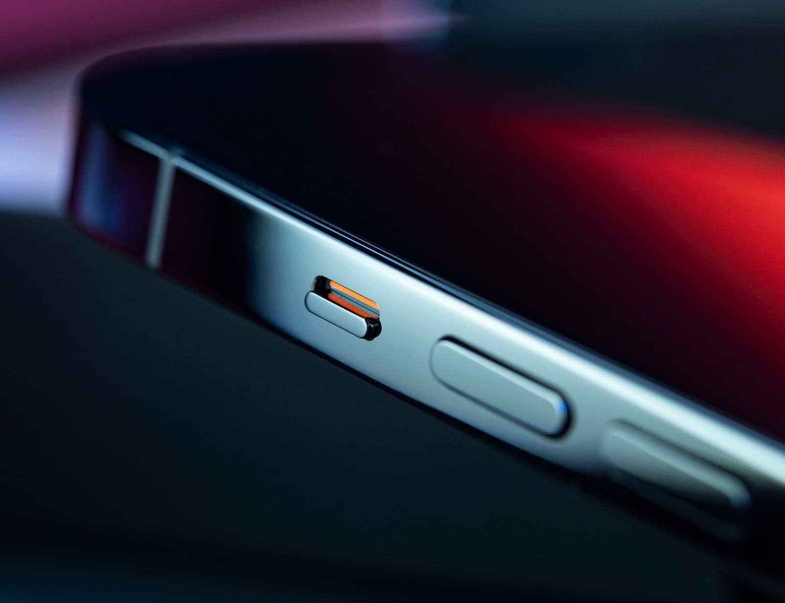 Tombol Vibrate iPhone Tidak Berfungsi