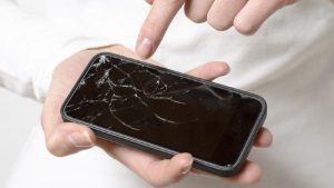 Kerusakan Pada LCD iPhone