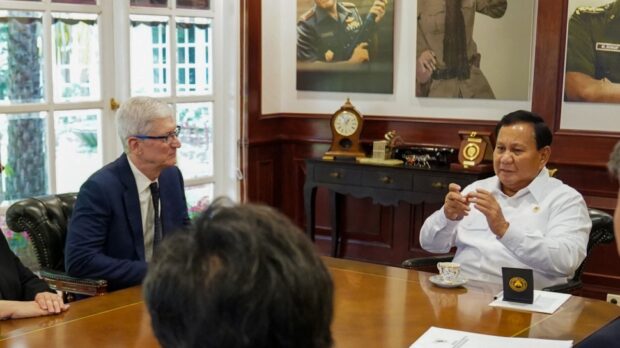 44728 prabowo bertemu tim cook ceo apple tim cook prabowo subianto