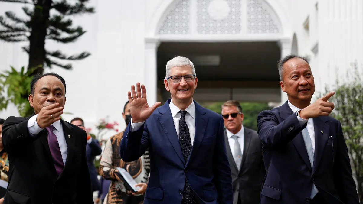 Apple investasi US$1 miliar di Indonesia